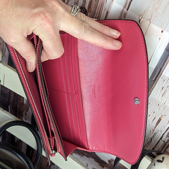 Coach Sierra handbag New and wallet set. - Picture 14 of 16